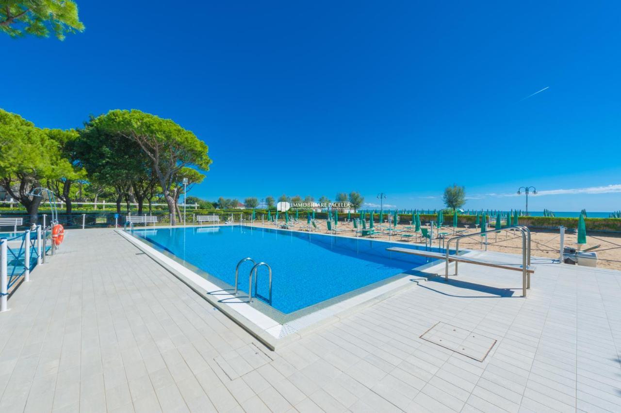 Park Residence Immobiliare Pacella Lido di Jesolo Exterior foto