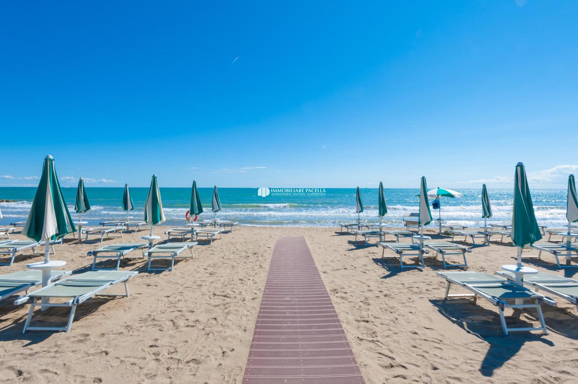 Park Residence Immobiliare Pacella Lido di Jesolo Exterior foto